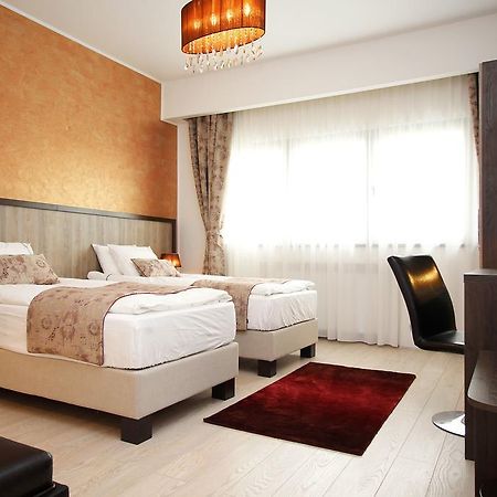 Studio Old Town Бухарест Екстер'єр фото
